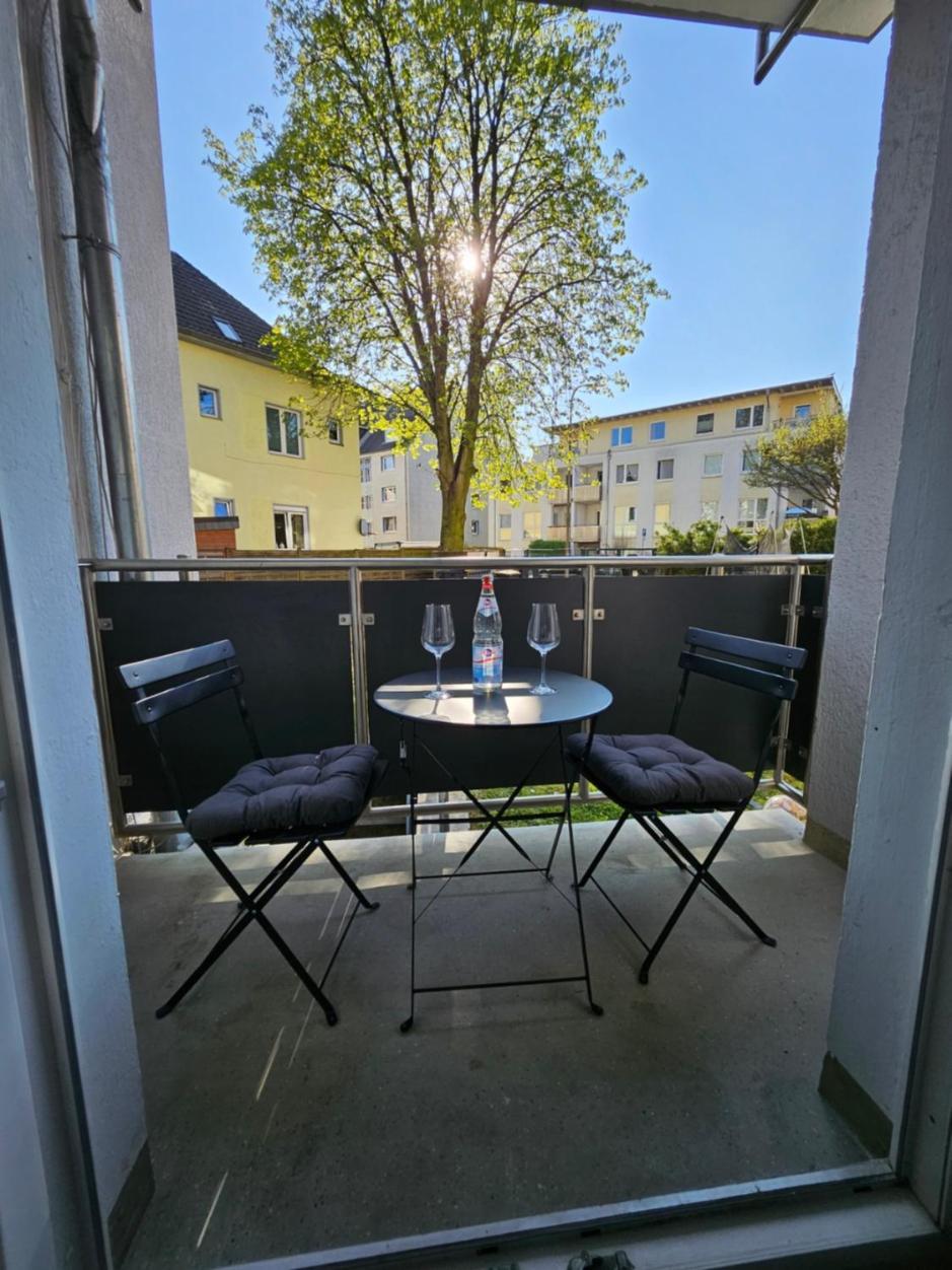 Modern Homes - Voll Ausgestatte Wohnung - Balkon - Hotelbetten - 4K Tv - Wlan 默尔斯 外观 照片